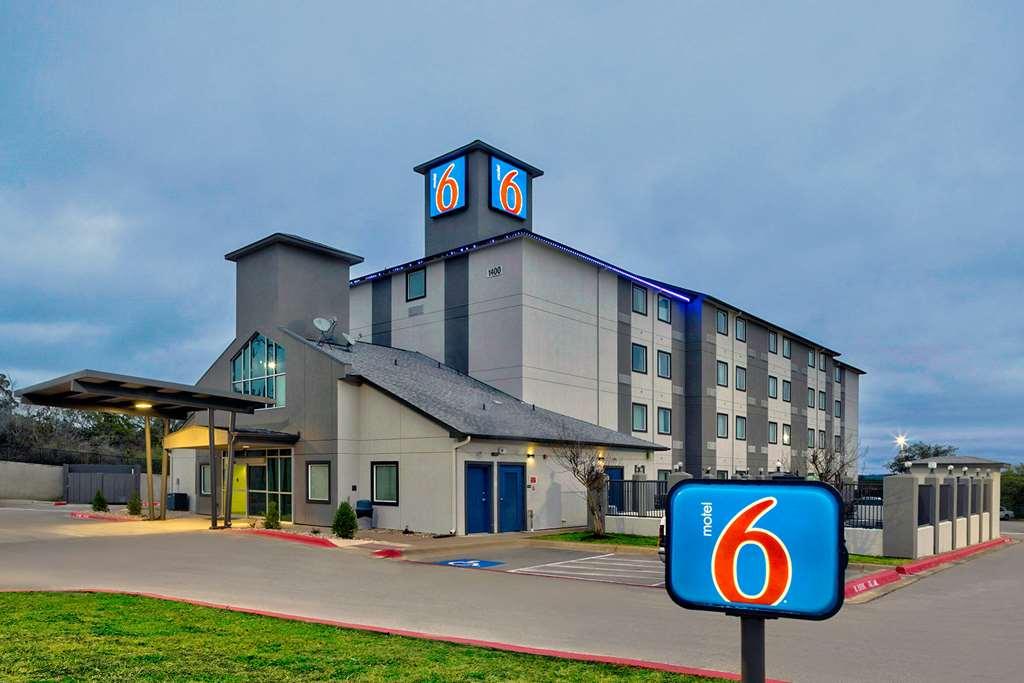 Motel 6-Marble Falls, Tx Екстер'єр фото