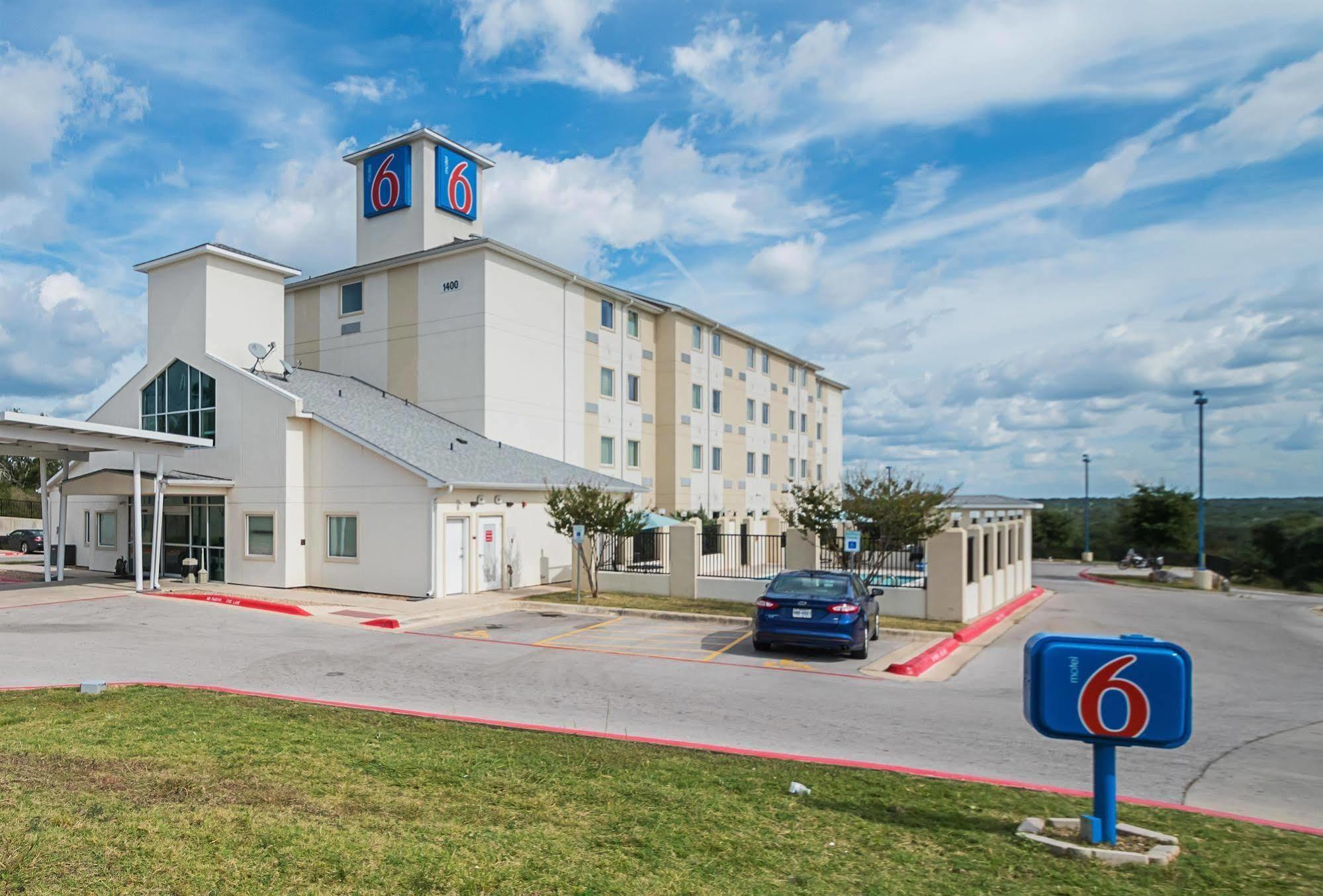 Motel 6-Marble Falls, Tx Екстер'єр фото